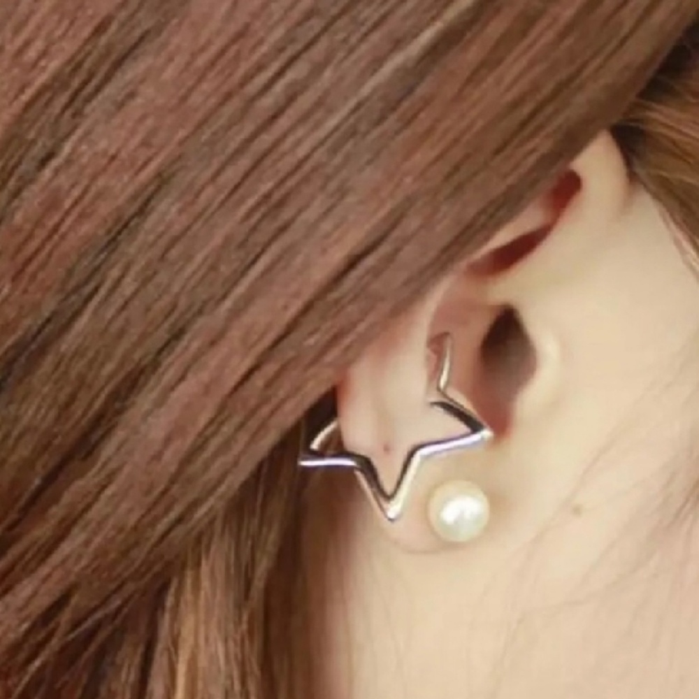🤩 Star Ear Clip- silver